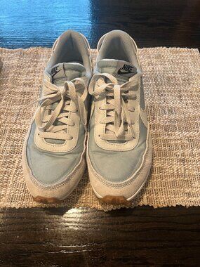 Nike Retro Waffle Runner Light Blue Gray Sneakers Women’s Size 10